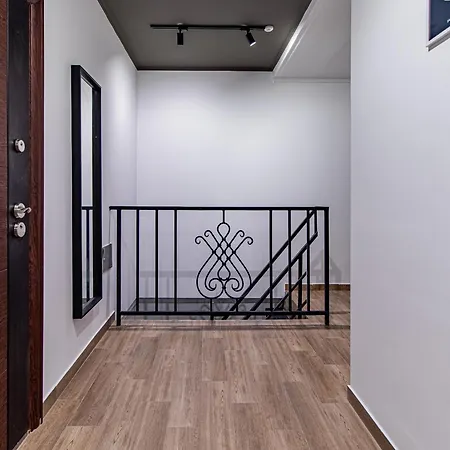Nevsky Loft - *